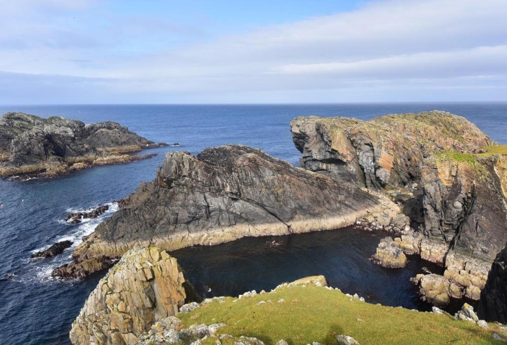 Road End Cottage Port of Ness Bagian luar foto
